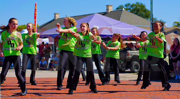 _1332817 strictly rhythm
