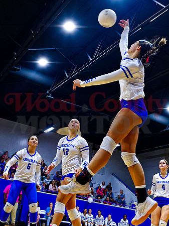 _A040288 Erin Vander Schaaf hits