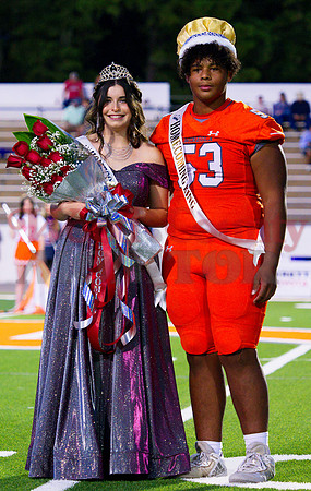 _1320589 queen Ali Gonzalez and king Isaiah Gardner