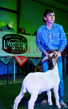 _1124658 Daniel Kernes sells goat