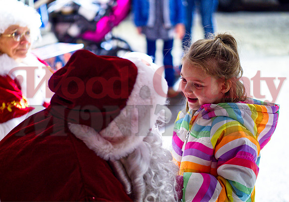 _1197896 Kenzley Deraad asks santa