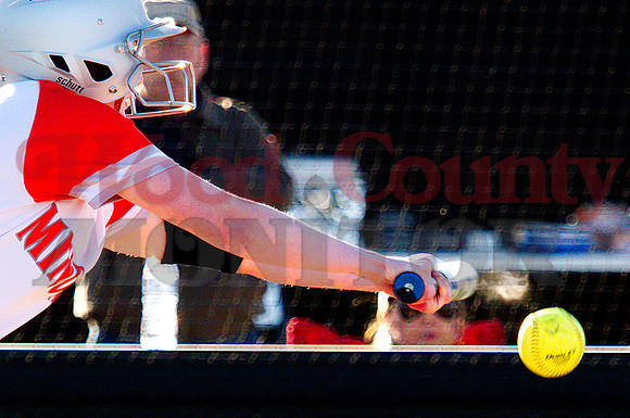 _1136468 Gracie Lindley bunts