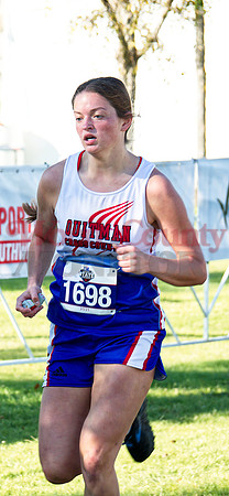 _1069212 Madyson Pence approaches finish
