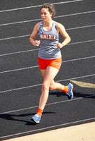 _1065021 Keilee Riley runs 1600m