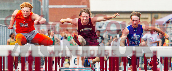 _1125677 Dawson Pendergrass and Ford Tannebaum 110m hurdle prelims