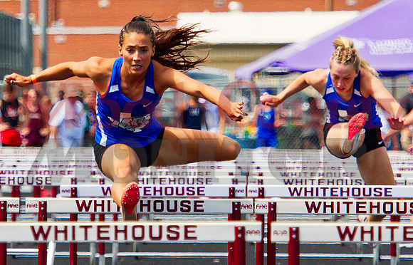 _1125651 Brooklyn Marcee and Sarah Smith 100m hurdle prelims