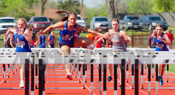 _1148201 girls 100m hurdles