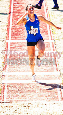 _1137619 Brooklyn Marcee takes off LJ