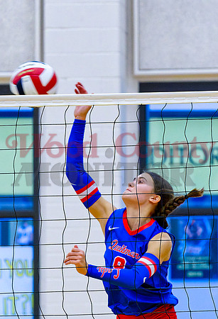 _9270073 Erin Vander Schaaf hits