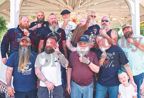 _1286576 beard master contestants