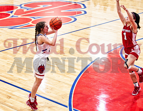 _1248033 Kalli Trimble shoots three