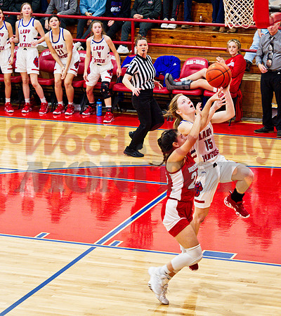_1248010 Cacie Lennon score go-ahead bucket and-one