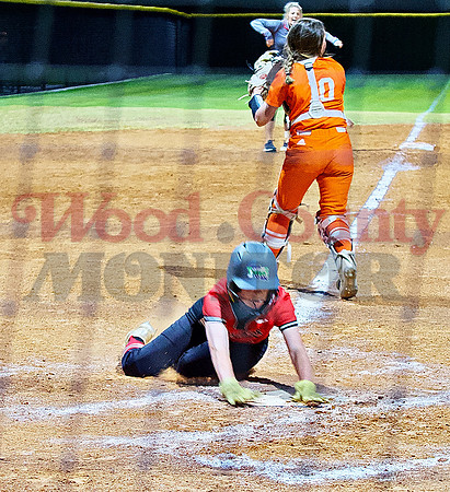 _1187109 Greenlee Mayberry scores winning run