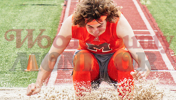 _1060993 Brady Shrum long jump
