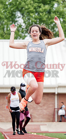 _1187453 Kozbie Riley long jump
