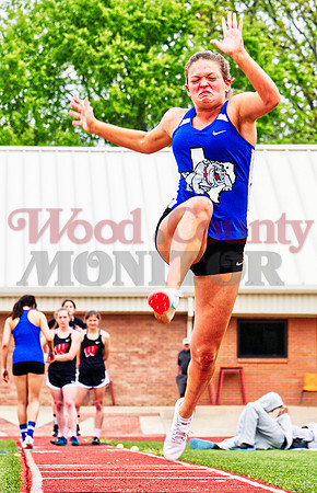 _1187518 Madyson Pence long jump