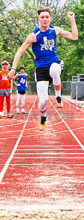 _1187535 Jordan Alex Burmann 3jump