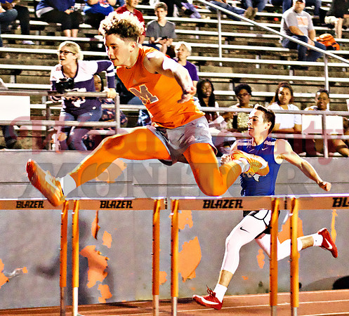 _1061663 TJ Moreland and Ford Tannebaum 300m hurdles