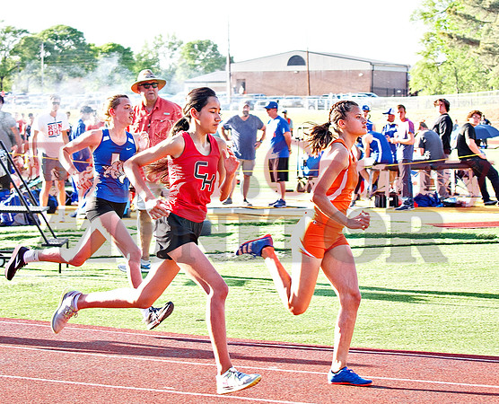 _1187903 Sarah Smith and Melissa Rojas 800m