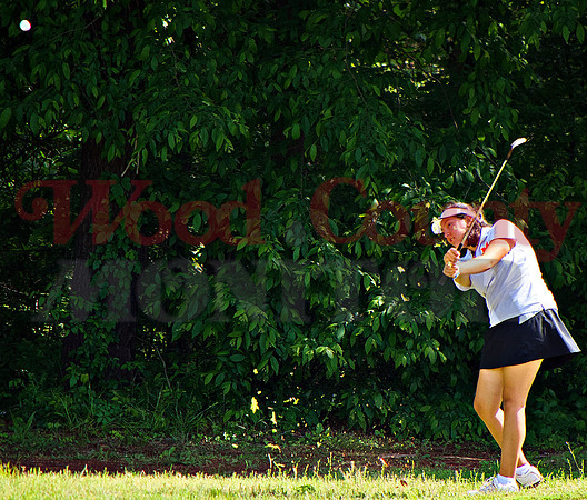 _1063466 Savannah Lopez leaves trouble