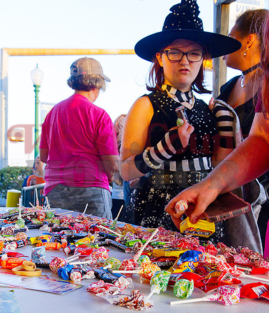 _A311040 candy