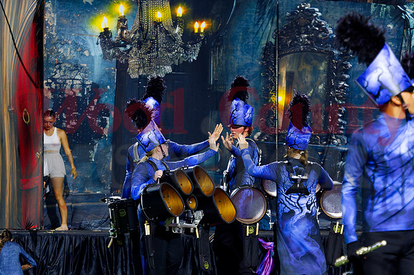 _A260130 dancing drums