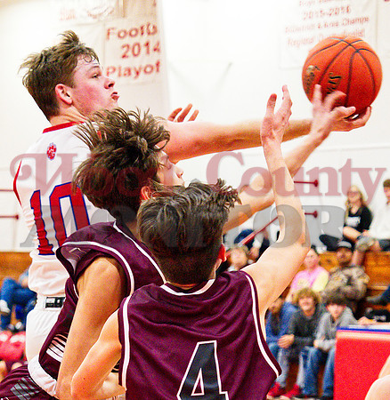 _1247300 Blake Weissert finger-rolls