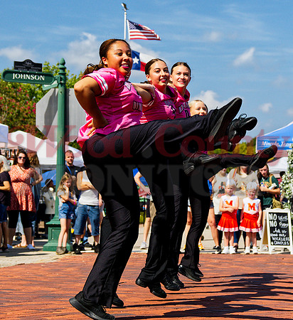 _9231451 rhythm elite hi-kicking