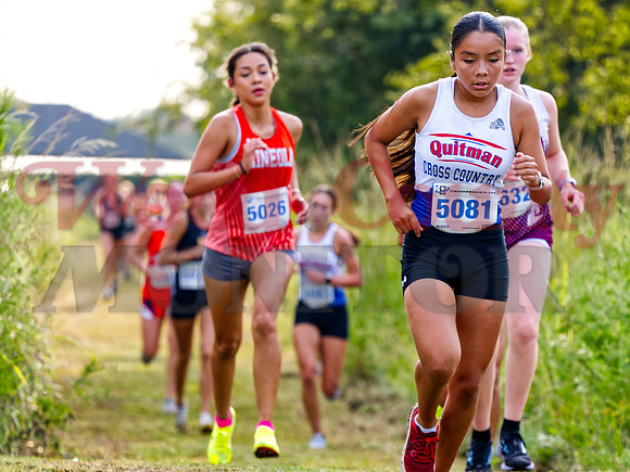 _9141996 Christina Plata runs