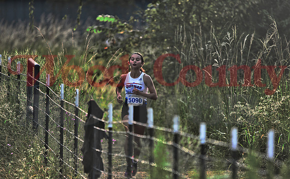 _9141670 Katie de Gorostiza leads alone