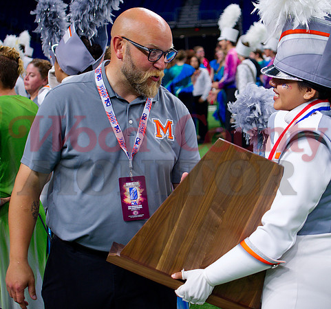 _1703347 Jim Best and dm Mariana Delgadillo appreciate a decent trophy