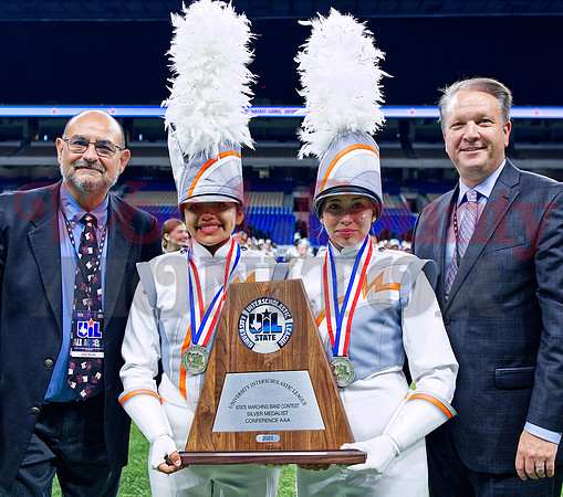 _B082918 mineola dms Mariana Delgadillo and Jada Woodward with new hardware