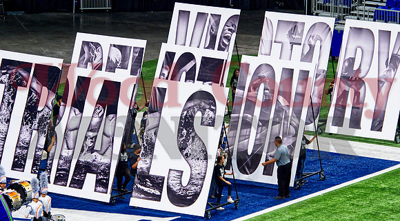 _1662936 show signs