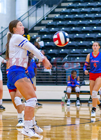 _1332100 Larkin Spears receives