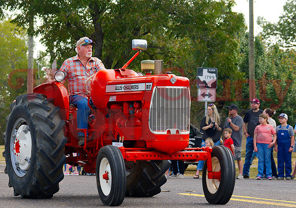 _A261776 1965red