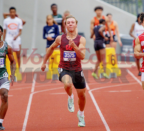 _5022447-49hdr Camden Capehart wins 100m dash