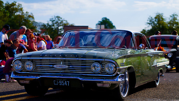 _1385904 green chevy