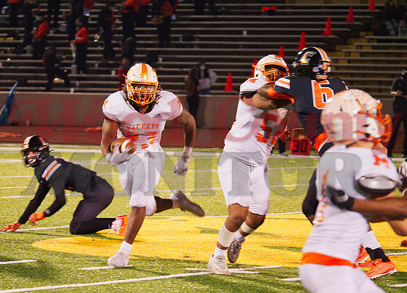 _1151183 Nate Griffin 52 blocks for Trevion Sneed 23