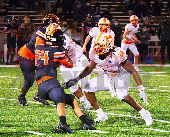 _1161498 Trevion Sneed 23 stops ballcarrier