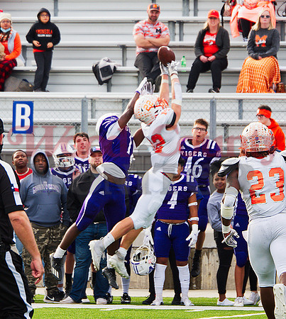 _1165259 Dawson Pendergrass 22 interception