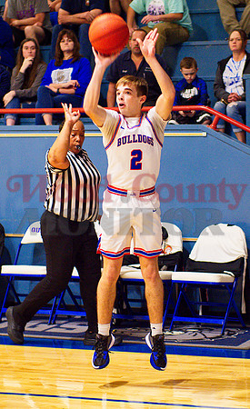_1047066 Ford Tannebaum shoots three