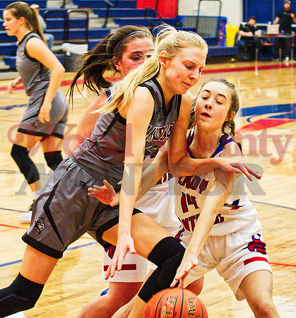 _1183212 Hannah Wright 24 and Kamrin Wright 14 trap
