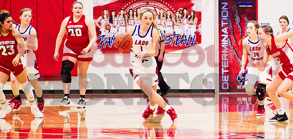 _1058964 Jade Kruse secures steal