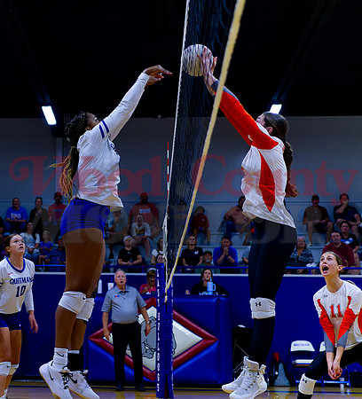 _1269962 Allie Berry meets Jadelyn Marshall at net