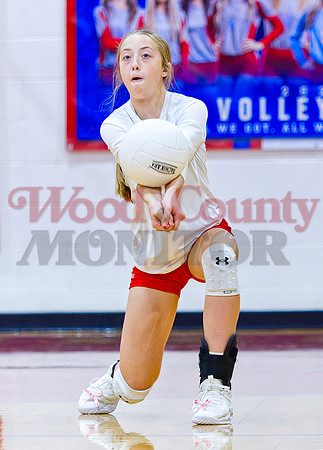 _A251279 Sadie Wright receives