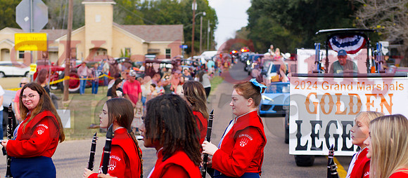 _1385820 clarinets march