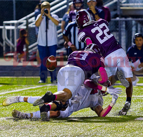 _A251627 Cameron Lennon forces fumble