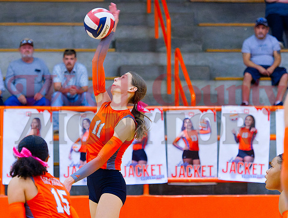 _A010392 Olivia Hughes hits