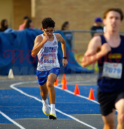 _9143268 Enrique Olvera finishes