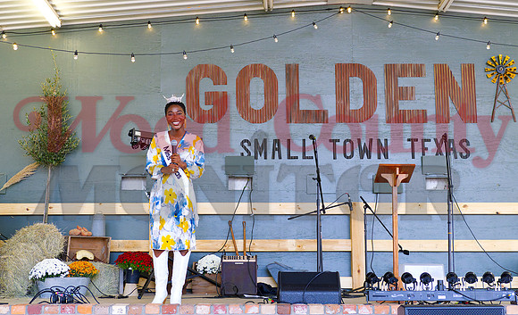 _A262092 miss texas Annette Addo-Yobo speaks
